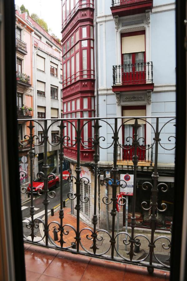 Appartamento Piso Exclusivo Frente Al Casco Viejo Con Parking Gratis Bilbao Esterno foto