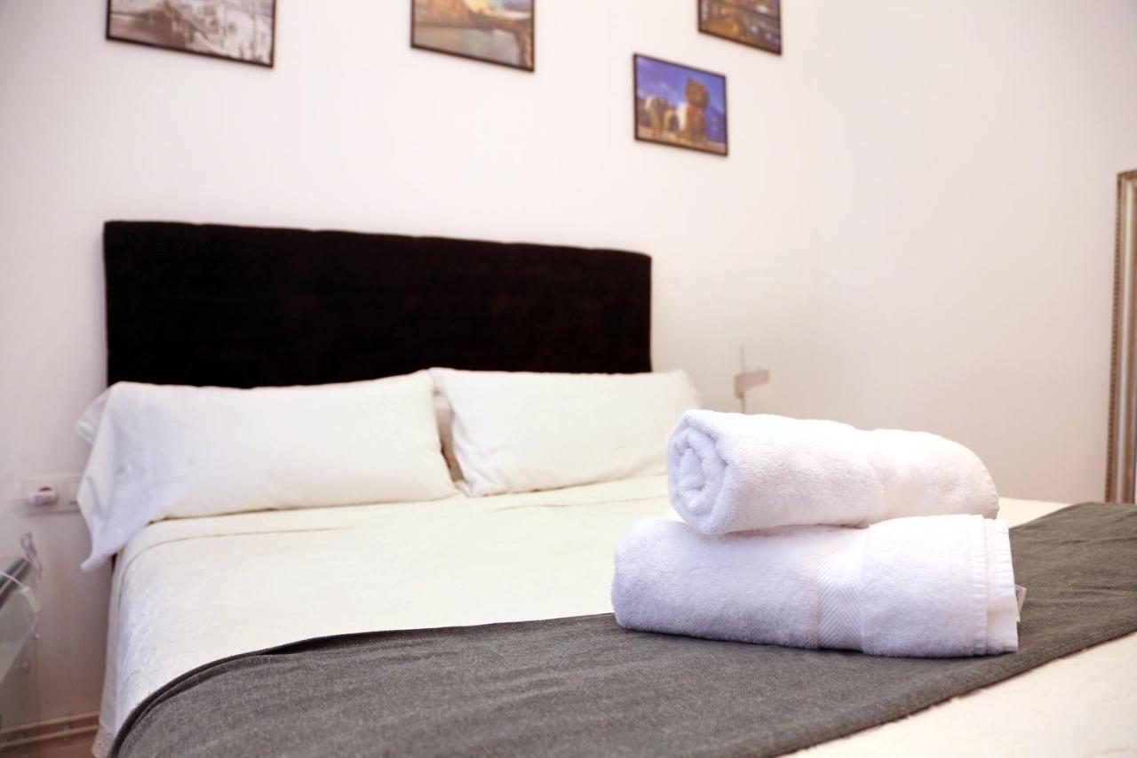 Appartamento Piso Exclusivo Frente Al Casco Viejo Con Parking Gratis Bilbao Esterno foto