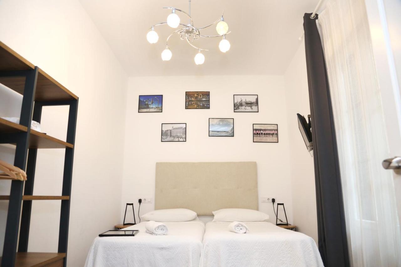 Appartamento Piso Exclusivo Frente Al Casco Viejo Con Parking Gratis Bilbao Esterno foto