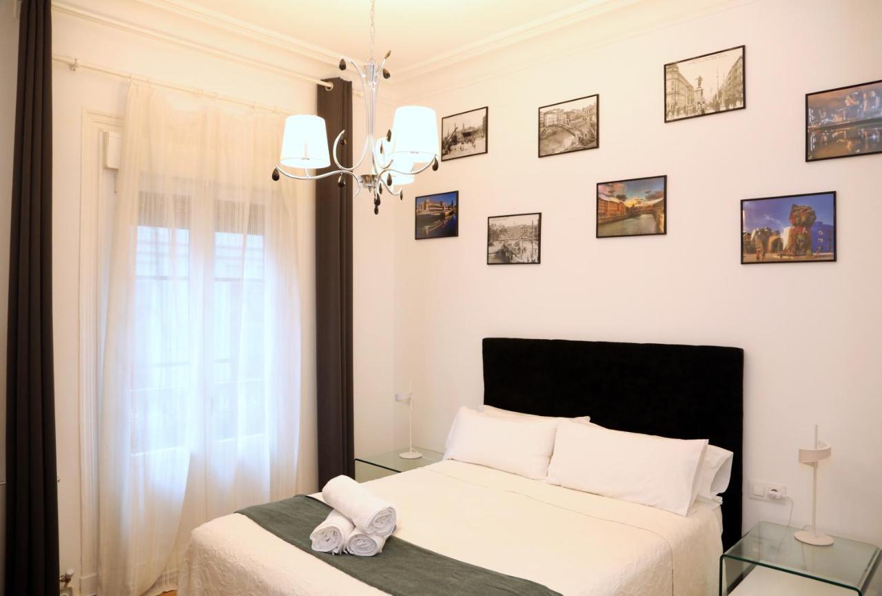 Appartamento Piso Exclusivo Frente Al Casco Viejo Con Parking Gratis Bilbao Esterno foto
